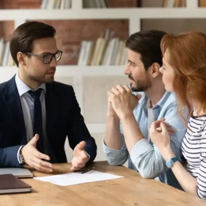 contacto de gestión inmobiliaria