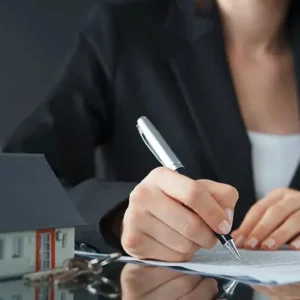 contacto de gestión inmobiliaria